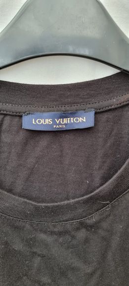 Mens Louis Vuitton black  ‘Dot To Dot’ T-shirt, Size meduim cotton short sleeve - Picture 3 of 5